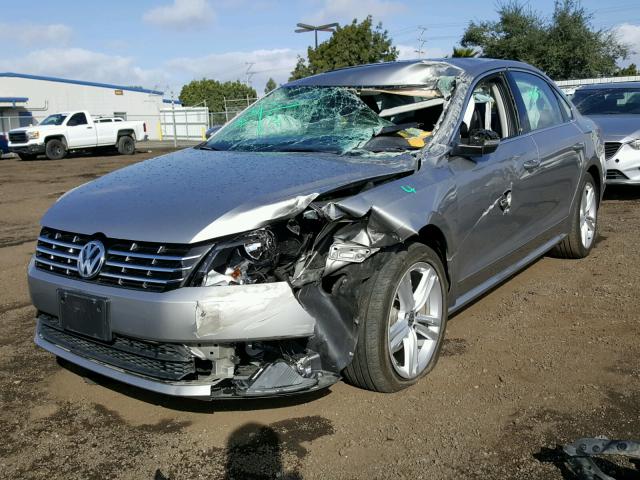 1VWBN7A35EC109729 - 2014 VOLKSWAGEN PASSAT SE SILVER photo 2