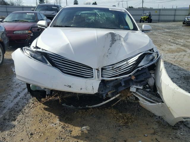 3LN6L2J91ER819127 - 2014 LINCOLN MKZ WHITE photo 7