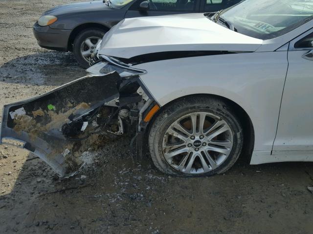 3LN6L2J91ER819127 - 2014 LINCOLN MKZ WHITE photo 9