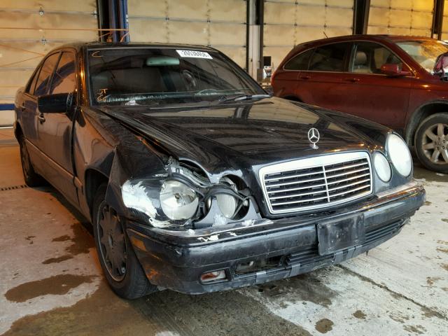 WDBJF65F6WA635311 - 1998 MERCEDES-BENZ E 320 BLACK photo 1