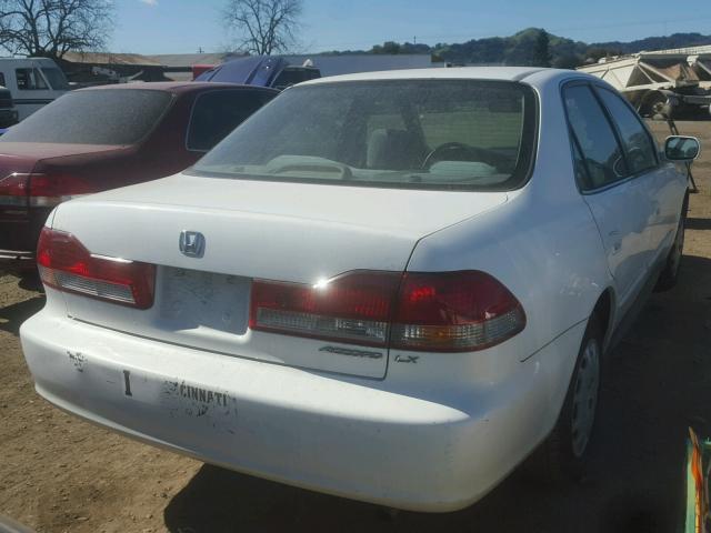 JHMCG66511C019315 - 2001 HONDA ACCORD LX WHITE photo 4