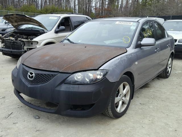 JM1BK12F961462408 - 2006 MAZDA 3 I GRAY photo 2