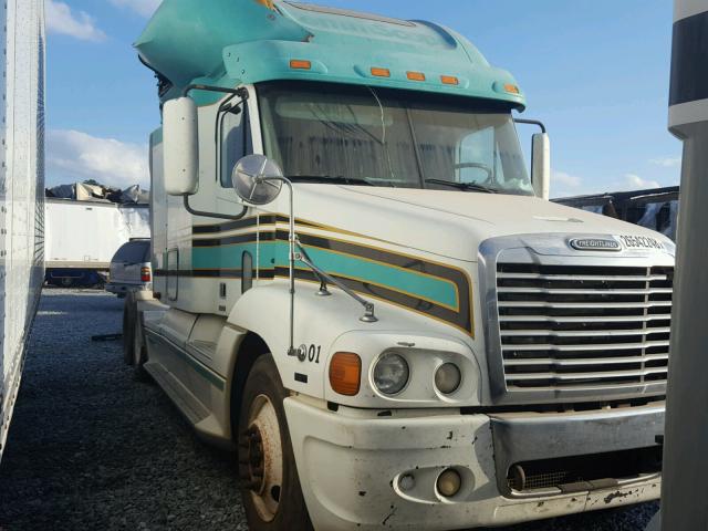 1FUJBBCV15LN66653 - 2005 FREIGHTLINER CONVENTION WHITE photo 1