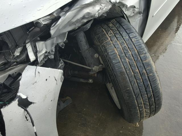 1G11B5SL8FU123686 - 2015 CHEVROLET MALIBU LS ვერცხლისფერი ფოტო 9