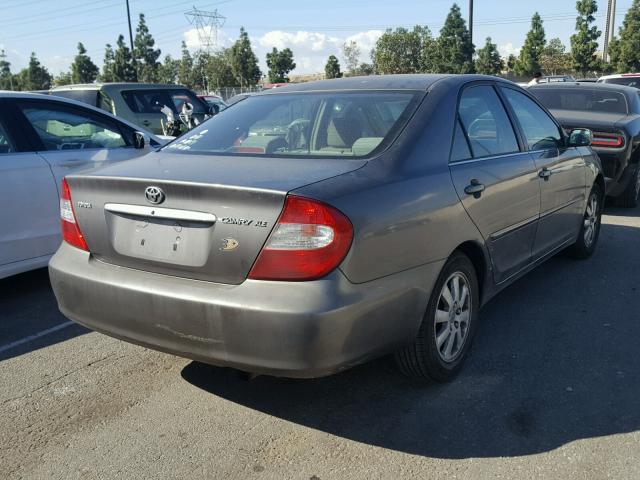 JTDBE30K930181052 - 2003 TOYOTA CAMRY LE GRAY photo 4