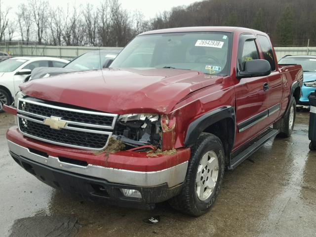 1GCEK19B66Z147292 - 2006 CHEVROLET SILVERADO MAROON photo 2