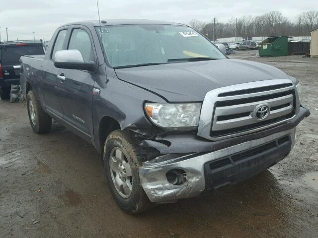 5TFUW5F15DX288091 - 2013 TOYOTA TUNDRA DOU GRAY photo 1