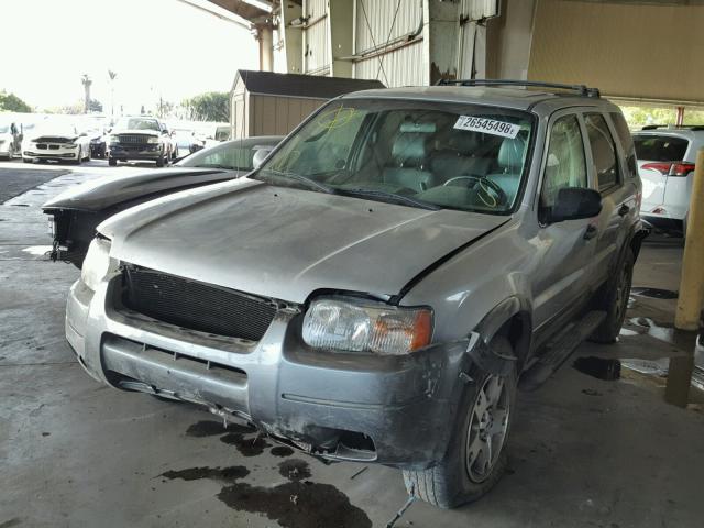 1FMCU03193KC43672 - 2003 FORD ESCAPE XLT SILVER photo 2