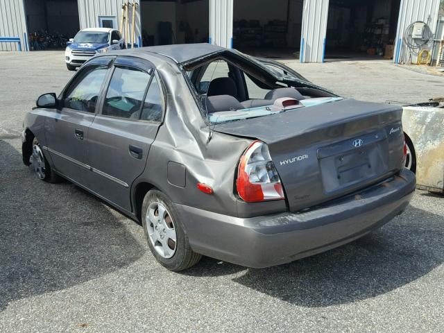 KMHCG45G3YU131896 - 2000 HYUNDAI ACCENT GL GRAY photo 3