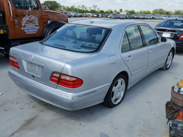 WDBJF65J52B499665 - 2002 MERCEDES-BENZ E 320 SILVER photo 4