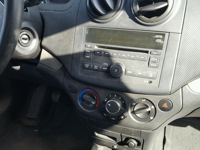 KL1TD66E49B625176 - 2009 CHEVROLET AVEO LS TEAL photo 9