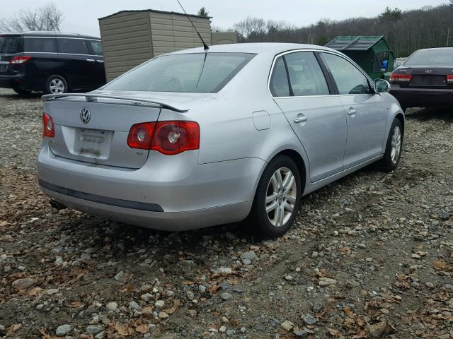 3VWEG71K67M116625 - 2007 VOLKSWAGEN JETTA WOLF SILVER photo 4