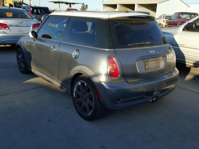 WMWRE33482TD50163 - 2002 MINI COOPER S GRAY photo 3