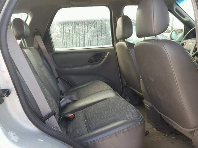 1FMYU01162KB53077 - 2002 FORD ESCAPE XLS SILVER photo 6