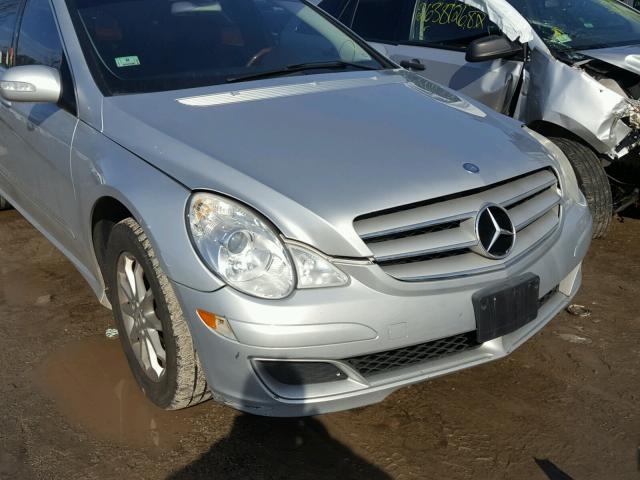 4JGCB65E76A001014 - 2006 MERCEDES-BENZ R 350 GRAY photo 9