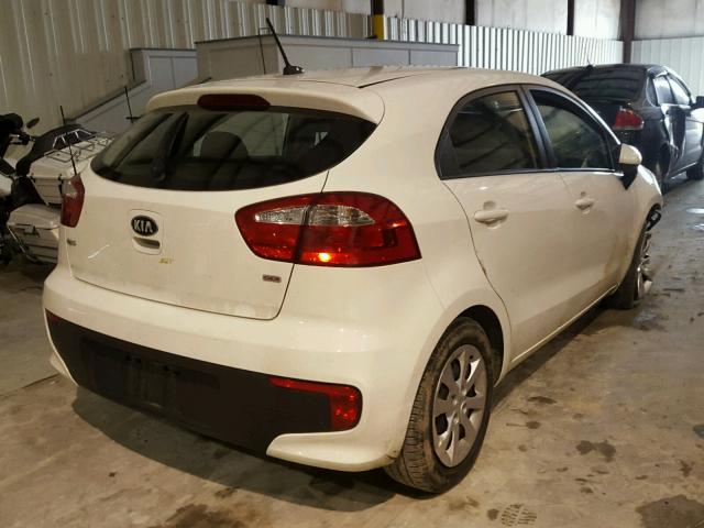 KNADM5A3XG6620726 - 2016 KIA RIO LX WHITE photo 4