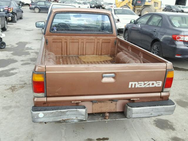 JM2UF1135H0114162 - 1987 MAZDA B2200 SHOR BROWN photo 6