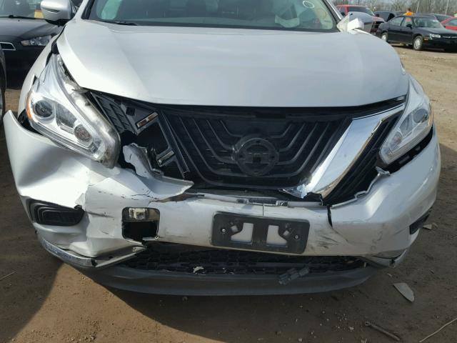 5N1AZ2MH7HN133175 - 2017 NISSAN MURANO S SILVER photo 9