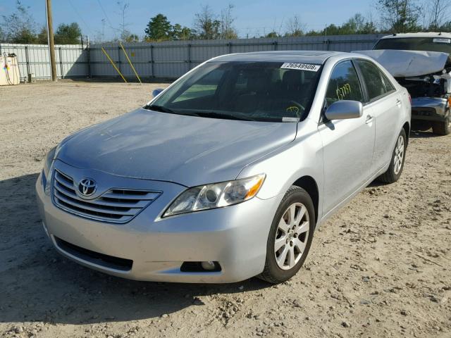 4T1BE46KX7U106299 - 2007 TOYOTA CAMRY NEW SILVER photo 2