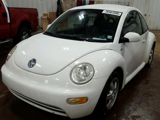 3VWBB21C72M419208 - 2002 VOLKSWAGEN NEW BEETLE WHITE photo 2