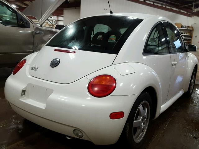 3VWBB21C72M419208 - 2002 VOLKSWAGEN NEW BEETLE WHITE photo 4