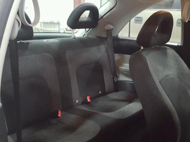 3VWBB21C72M419208 - 2002 VOLKSWAGEN NEW BEETLE 白色 照片 6