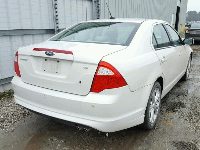 3FAHP0HA6CR193955 - 2012 FORD FUSION SE WHITE photo 4