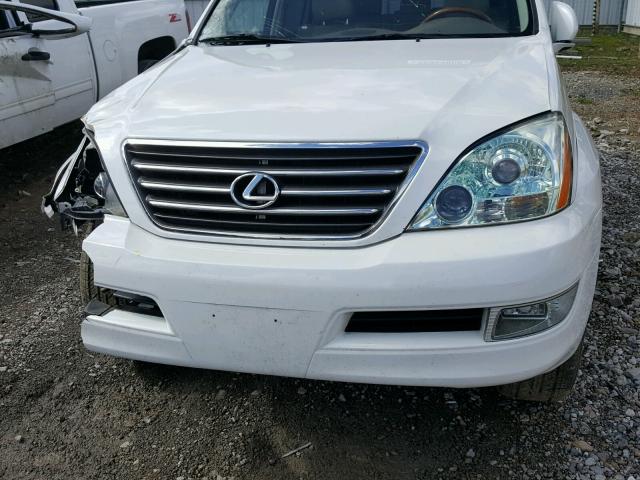 JTJBT20XX50094126 - 2005 LEXUS GX 470 WHITE photo 7