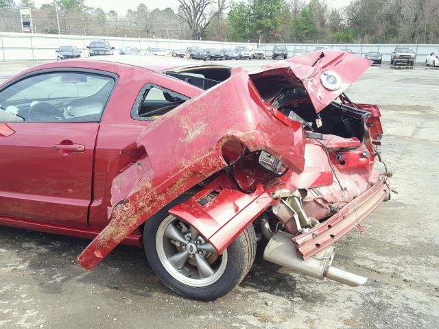 1ZVFT82H455226374 - 2005 FORD MUSTANG GT RED photo 9