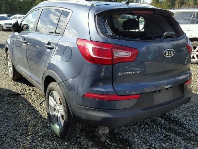 KNDPBCA21B7075004 - 2011 KIA SPORTAGE L BLUE photo 3