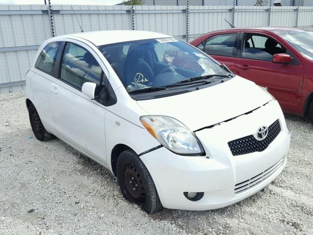 JTDJT923685180090 - 2008 TOYOTA YARIS WHITE photo 1