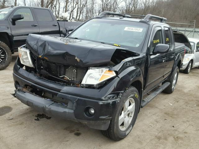 1N6AD07W38C441891 - 2008 NISSAN FRONTIER C BLACK photo 2