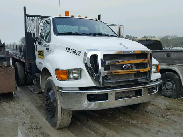 3FRXF7FC3FV727093 - 2015 FORD F750 SUPER WHITE photo 1