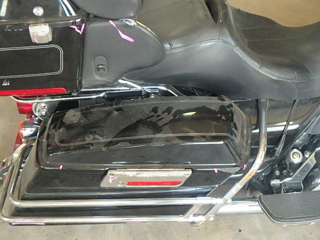 1HD1FC4127Y632631 - 2007 HARLEY-DAVIDSON FLHTCUI BLACK photo 9