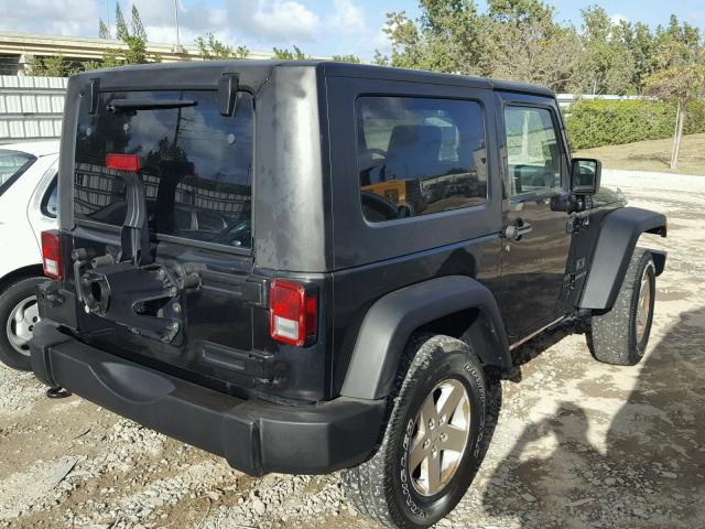 1J4FA24129L735073 - 2009 JEEP WRANGLER X BLACK photo 4