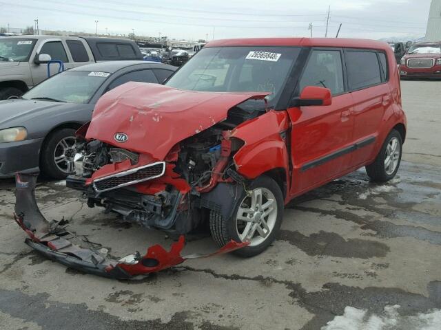 KNDJT2A29A7095142 - 2010 KIA SOUL + RED photo 2