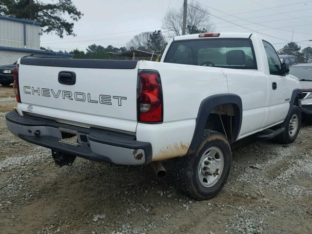 1GCHC24U66E241897 - 2006 CHEVROLET SILVERADO WHITE photo 4