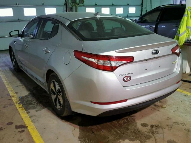 KNAGM4AD0C5009314 - 2012 KIA OPTIMA HYB SILVER photo 3