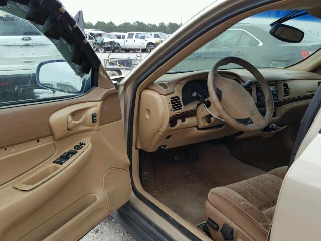 2G1WF55E8Y9270131 - 2000 CHEVROLET IMPALA 金色 照片 9