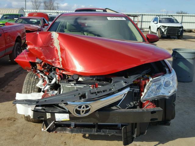 4T1BF1FK1CU632276 - 2012 TOYOTA CAMRY BASE RED photo 9