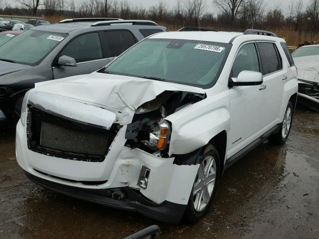 2GKALSEK8C6398527 - 2012 GMC TERRAIN SL WHITE photo 2