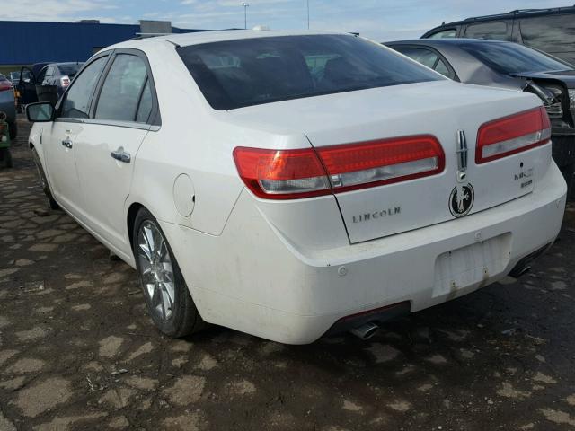 3LNHL2JC9BR774096 - 2011 LINCOLN MKZ WHITE photo 3