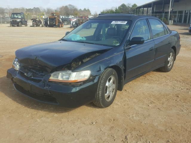 1HGCG5658WA162472 - 1998 HONDA ACCORD EX GREEN photo 2