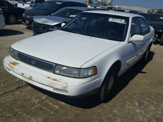 JN1HJ01F0PT090765 - 1993 NISSAN MAXIMA GXE WHITE photo 2