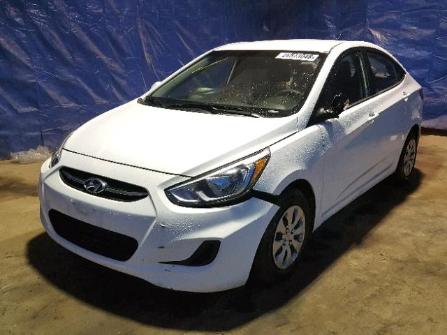 KMHCT4AE8HU169432 - 2017 HYUNDAI ACCENT SE WHITE photo 2