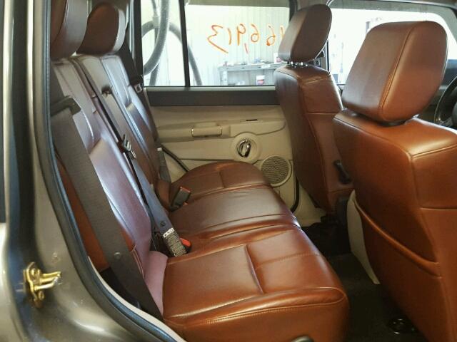 1J8HH58227C636175 - 2007 JEEP COMMANDER GRAY photo 6