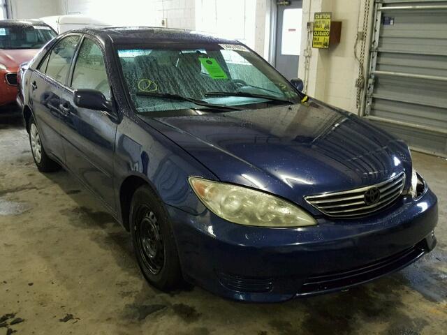 4T1BE30K25U089837 - 2005 TOYOTA CAMRY LE BLUE photo 1