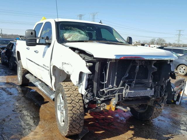 1GT120CG3DF138769 - 2013 GMC SIERRA K25 WHITE photo 1