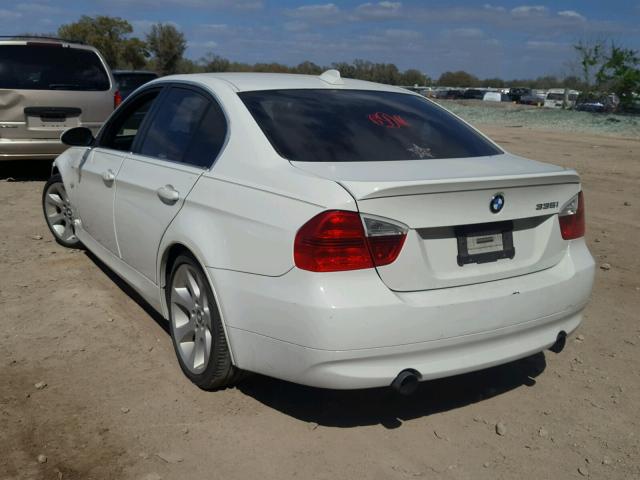 WBAVB73517VF53981 - 2007 BMW 335 I WHITE photo 3