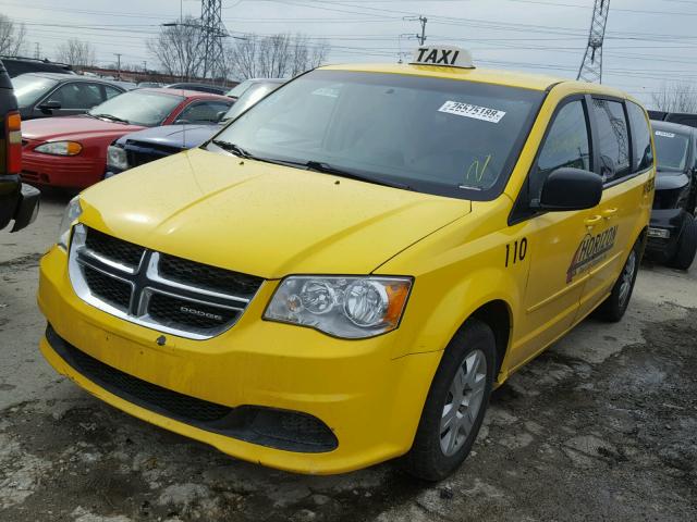 2D4RN4DG2BR600912 - 2011 DODGE GRAND CARA YELLOW photo 2